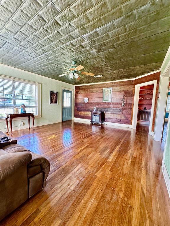 405 W Milam Street, Livingston, Texas image 15