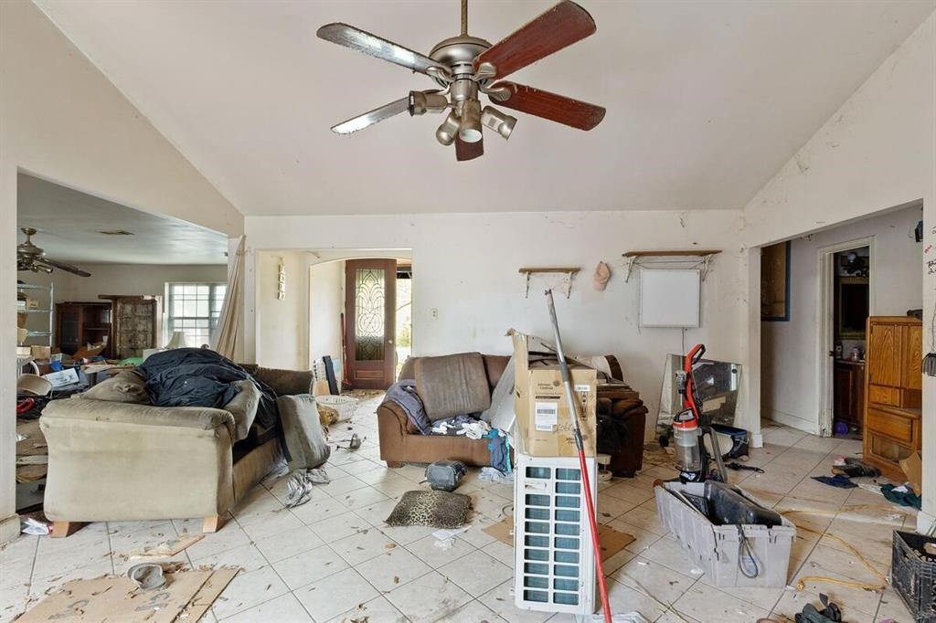 427 Arrow Head, Round Rock, Texas image 7