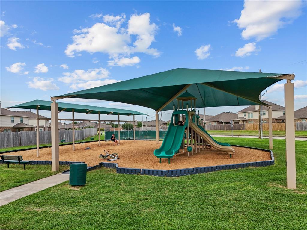 2925 Millstream Court, Dickinson, Texas image 44