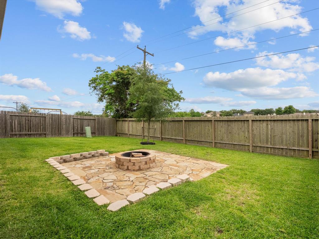 2925 Millstream Court, Dickinson, Texas image 42