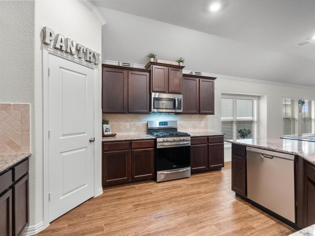 2925 Millstream Court, Dickinson, Texas image 15