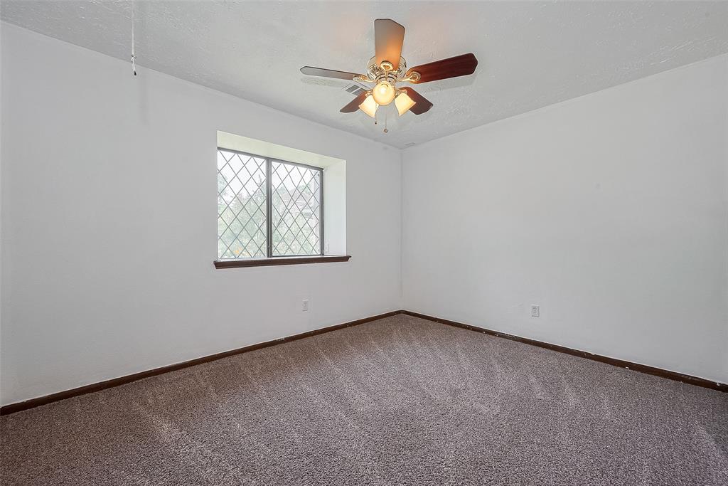 19747 Burle Oaks Court, Humble, Texas image 22