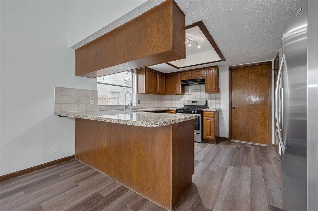 19747 Burle Oaks Court, Humble, Texas image 12