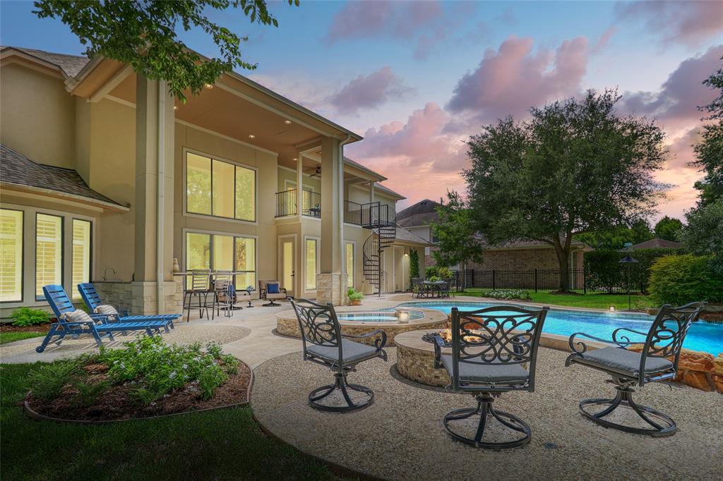 23410 Fairway Valley Lane