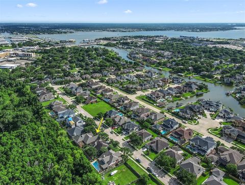 A home in Seabrook