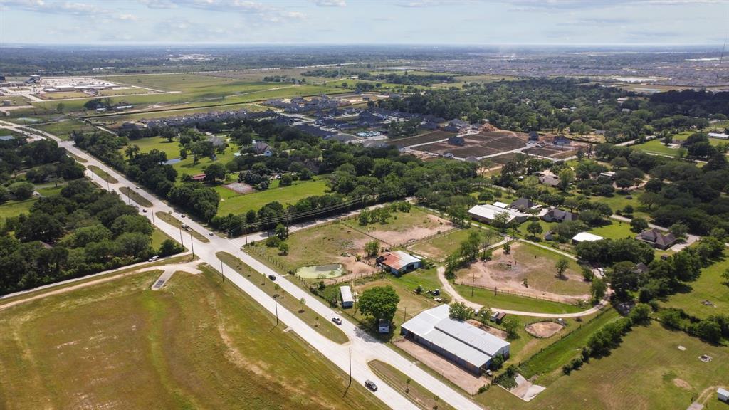 18010 Burkhardt Road, Tomball, Texas image 14