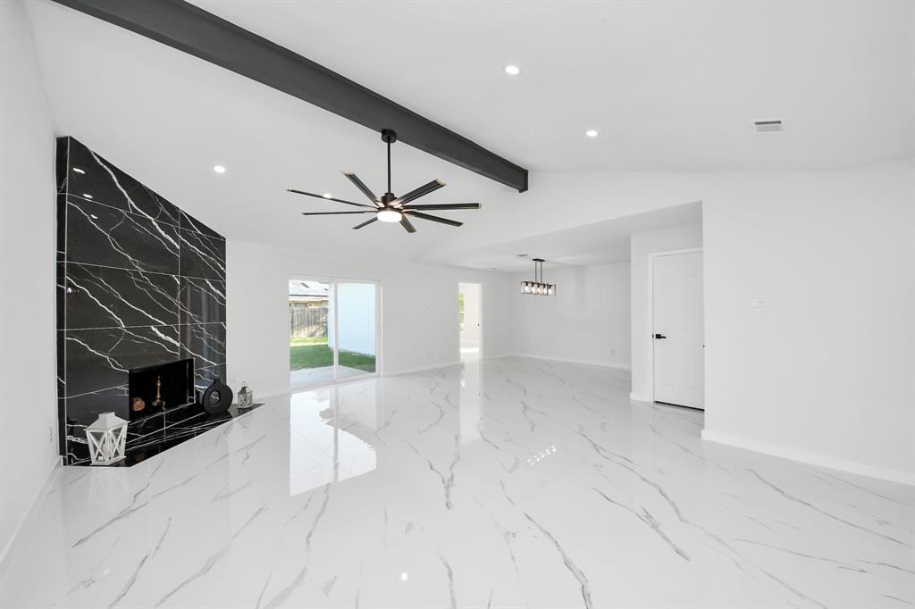 22718 Carter Moir Lane