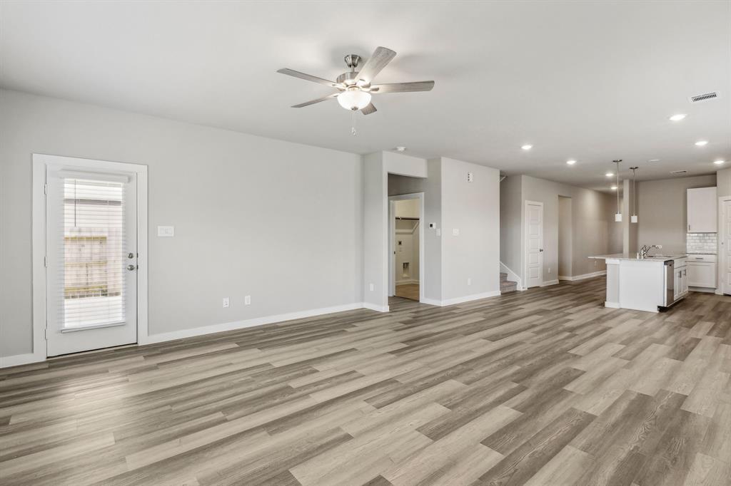 2519 Covered Wagon Drive, Crosby, Texas image 3