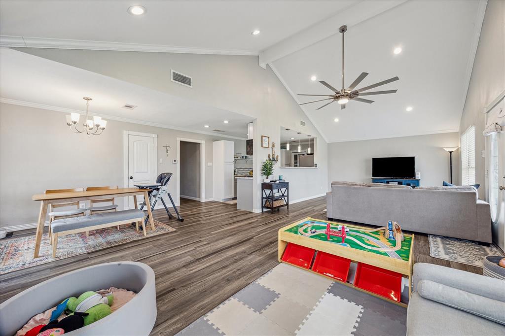 3106 Stratford Street, Pearland, Texas image 4