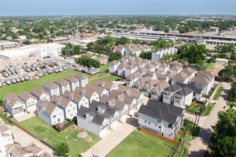 1825 Northwood Drive Houston TX 77009
