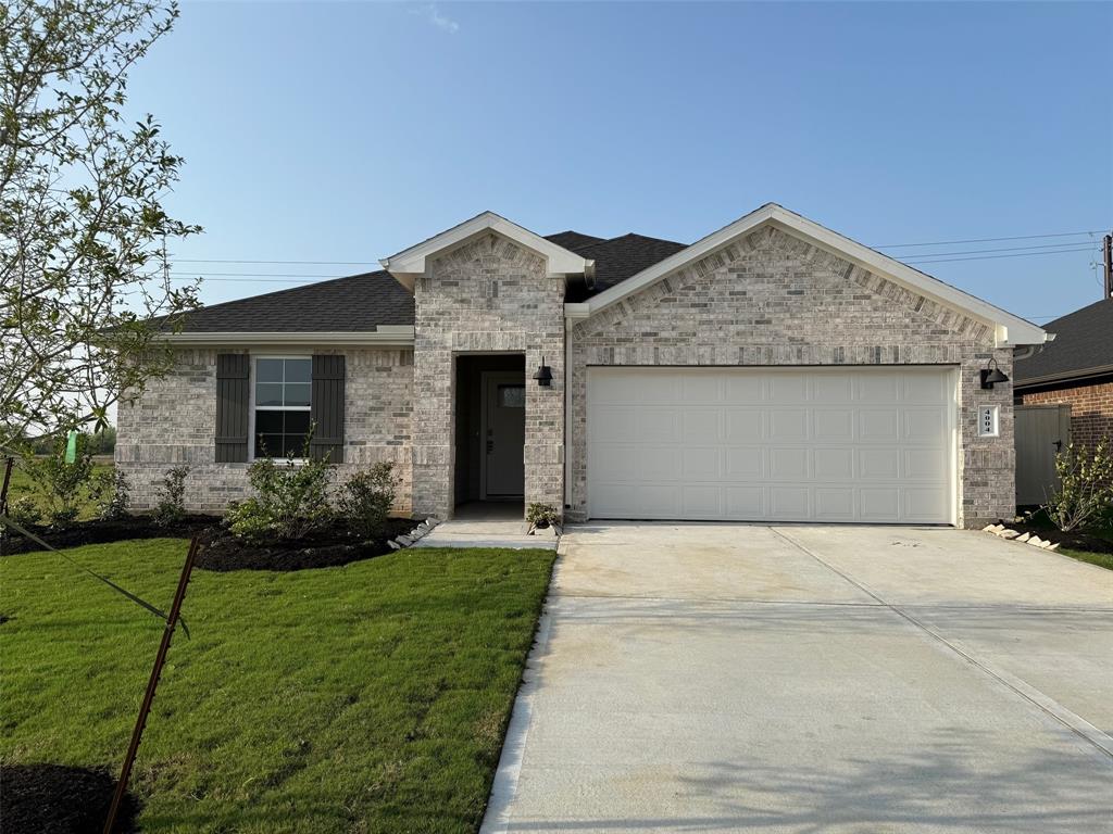 3912 Silver Falls Lane, League City, Texas image 1