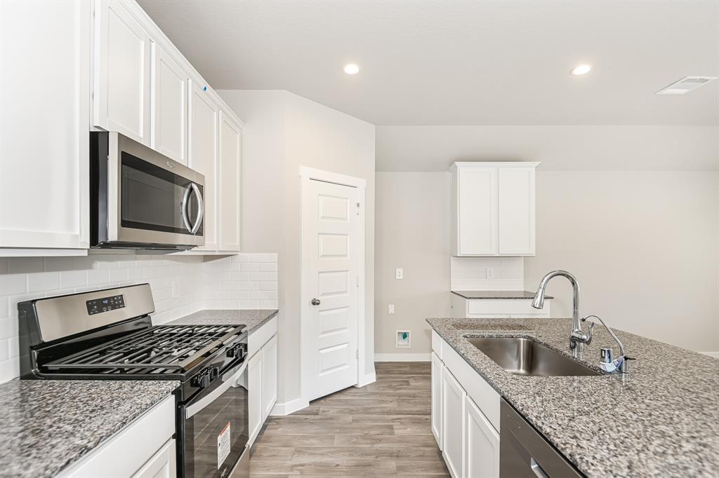 3912 Silver Falls Lane