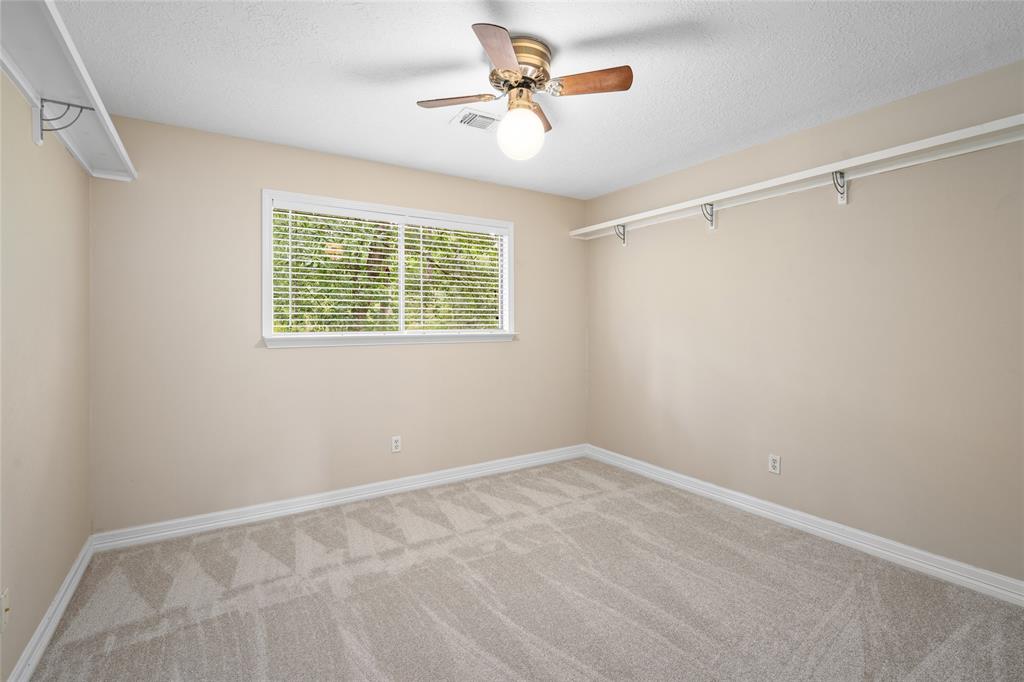 65 Hickory Oak Drive, The Woodlands, Texas image 21