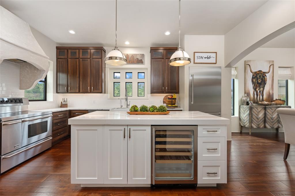 1404 Hurst Creek Road, Austin, Texas image 12
