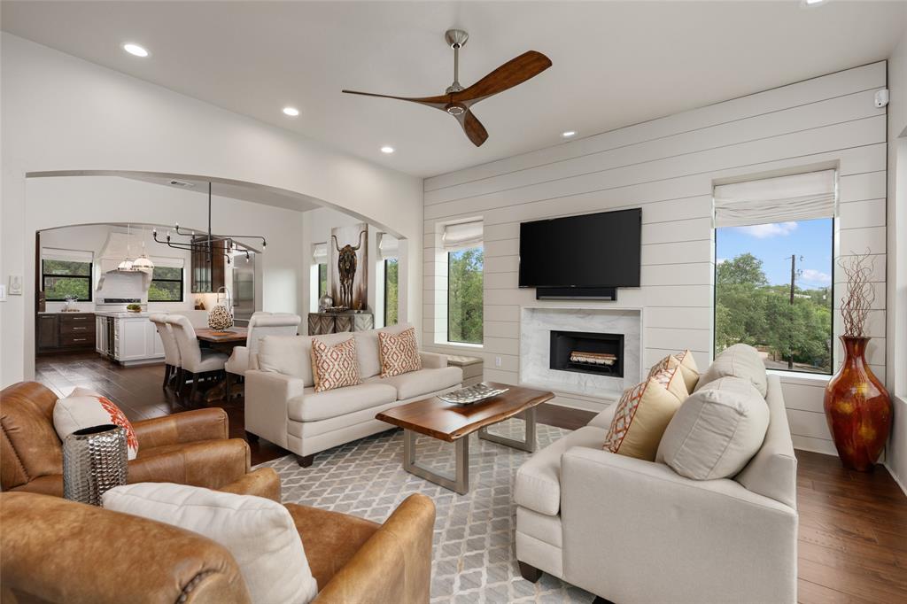 1404 Hurst Creek Road, Austin, Texas image 8