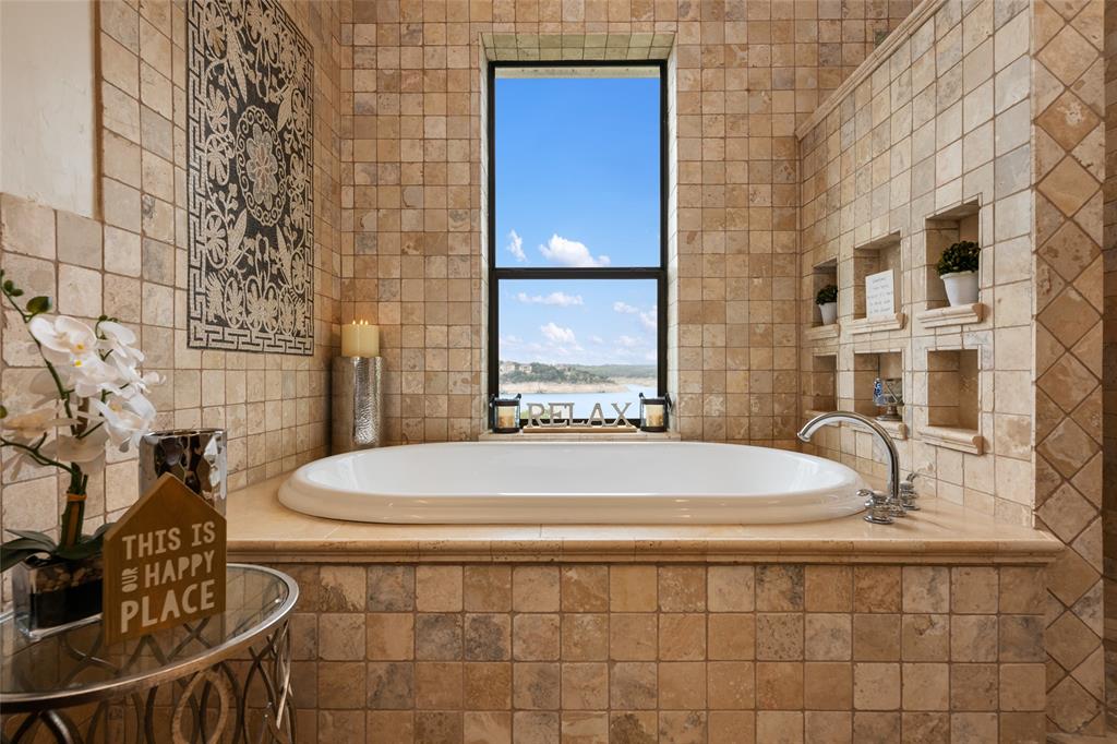1404 Hurst Creek Road, Austin, Texas image 25