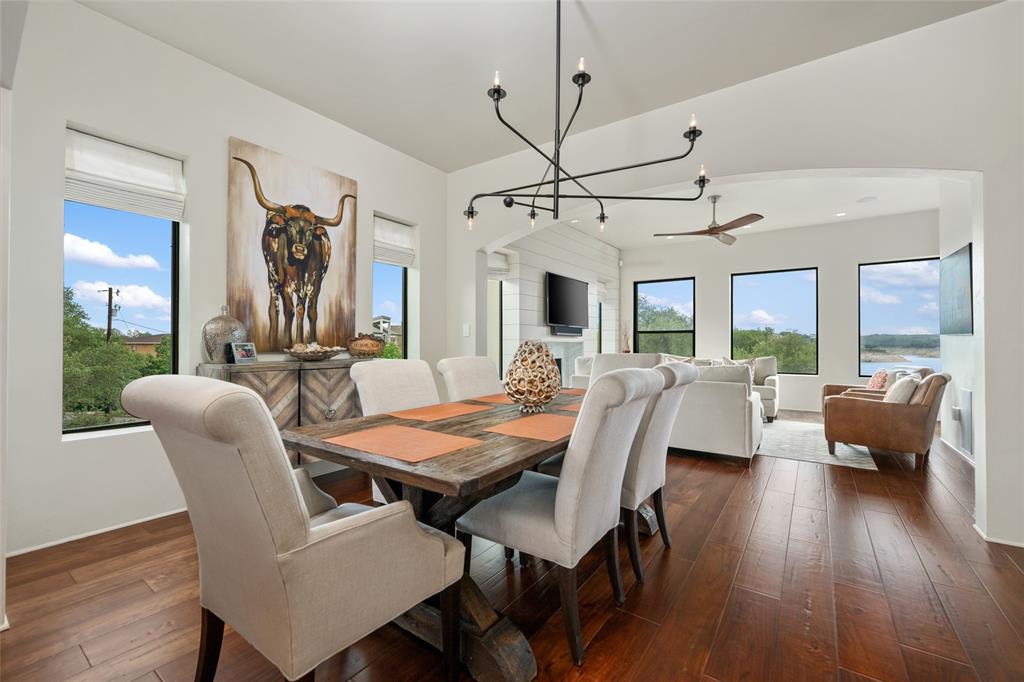 1404 Hurst Creek Road, Austin, Texas image 10