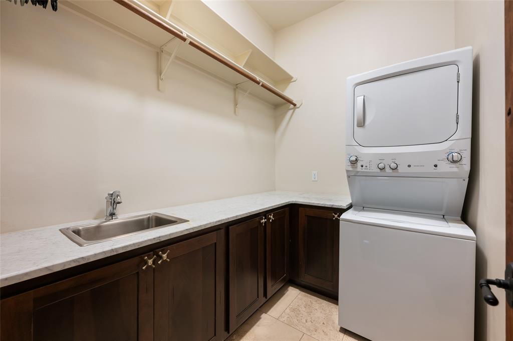 1404 Hurst Creek Road, Austin, Texas image 33
