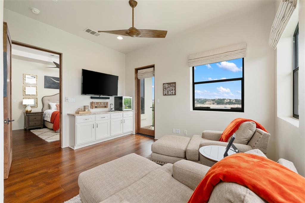 1404 Hurst Creek Road, Austin, Texas image 27