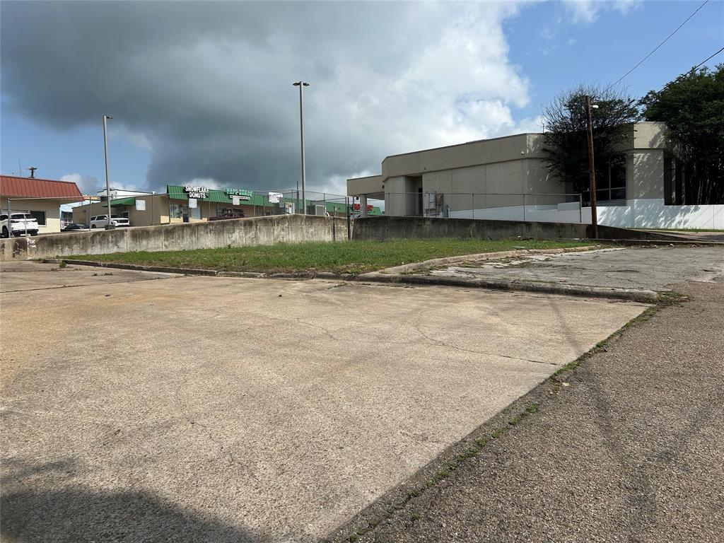20 S Harris Street, Bellville, Texas image 4