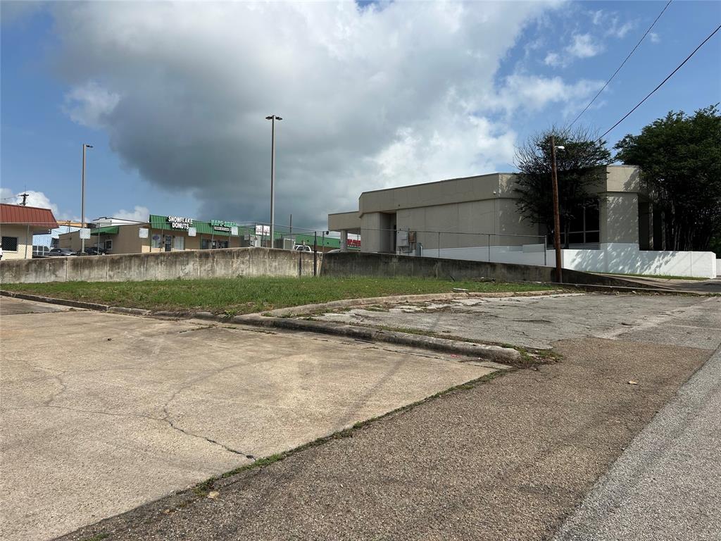 20 S Harris Street, Bellville, Texas image 7