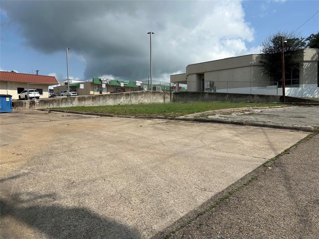 20 S Harris Street, Bellville, Texas image 3