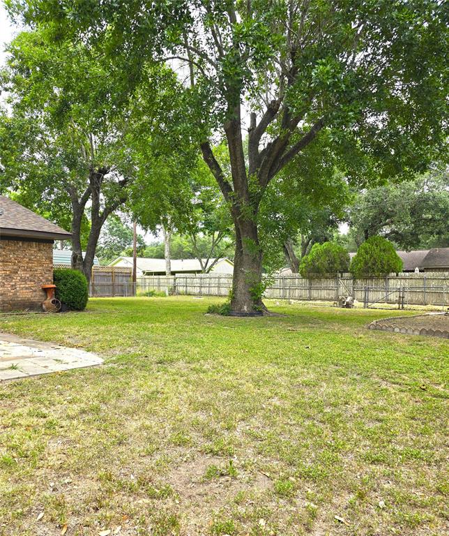 1205 Appling Street, El Campo, Texas image 15