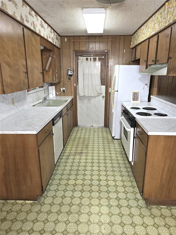 1205 Appling Street, El Campo, Texas image 5