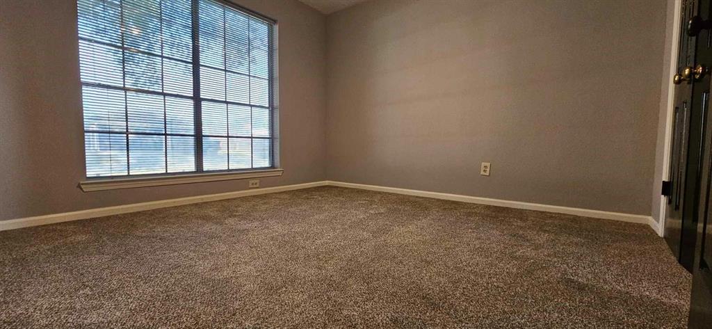 3411 Somerton Drive, La Porte, Texas image 6