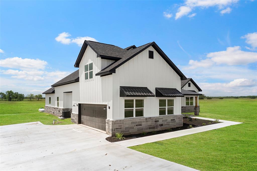 413 Chuckwagon Trail