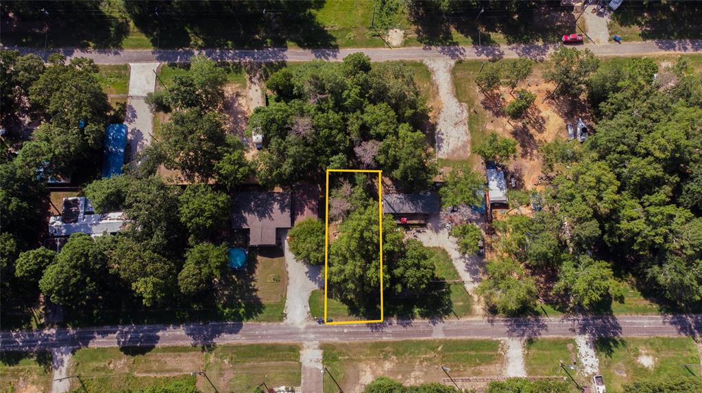 Antilles Drive, Point Blank, Texas image 5