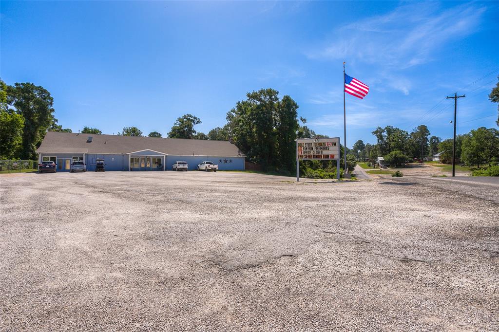 Antilles Drive, Point Blank, Texas image 12