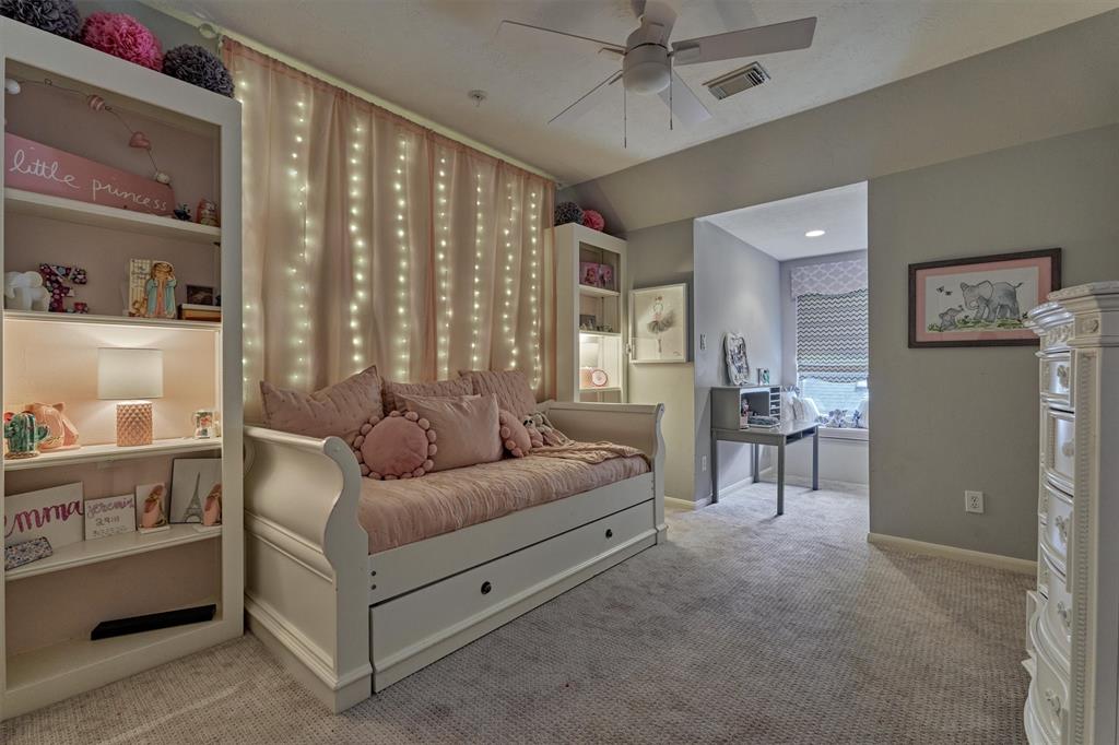 123 E Mirror Ridge Circle, Spring, Texas image 35