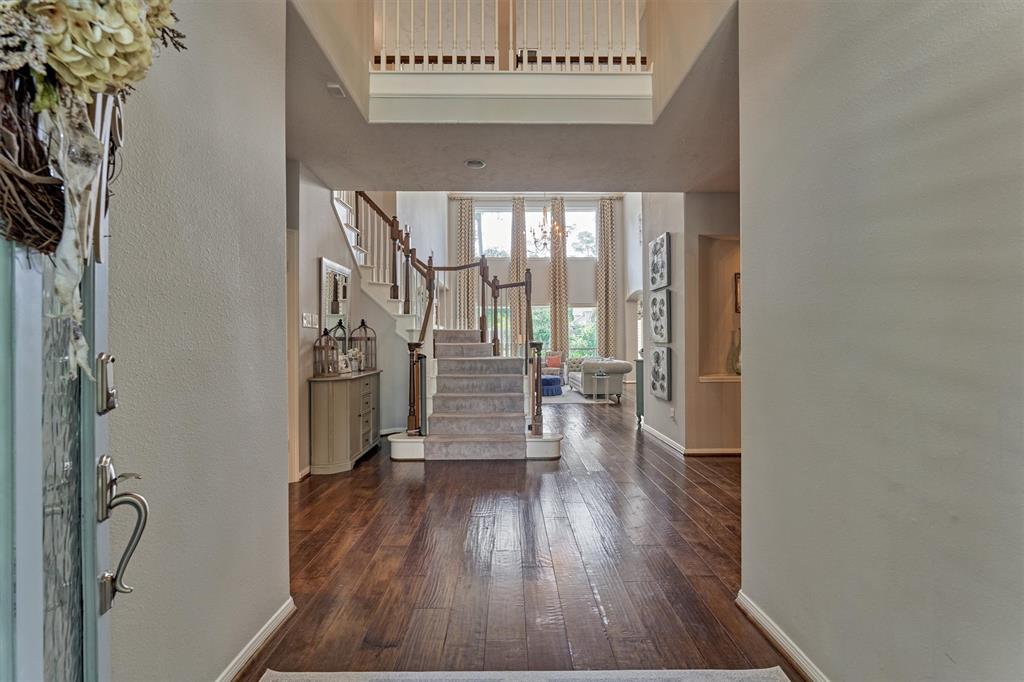 123 E Mirror Ridge Circle, Spring, Texas image 5