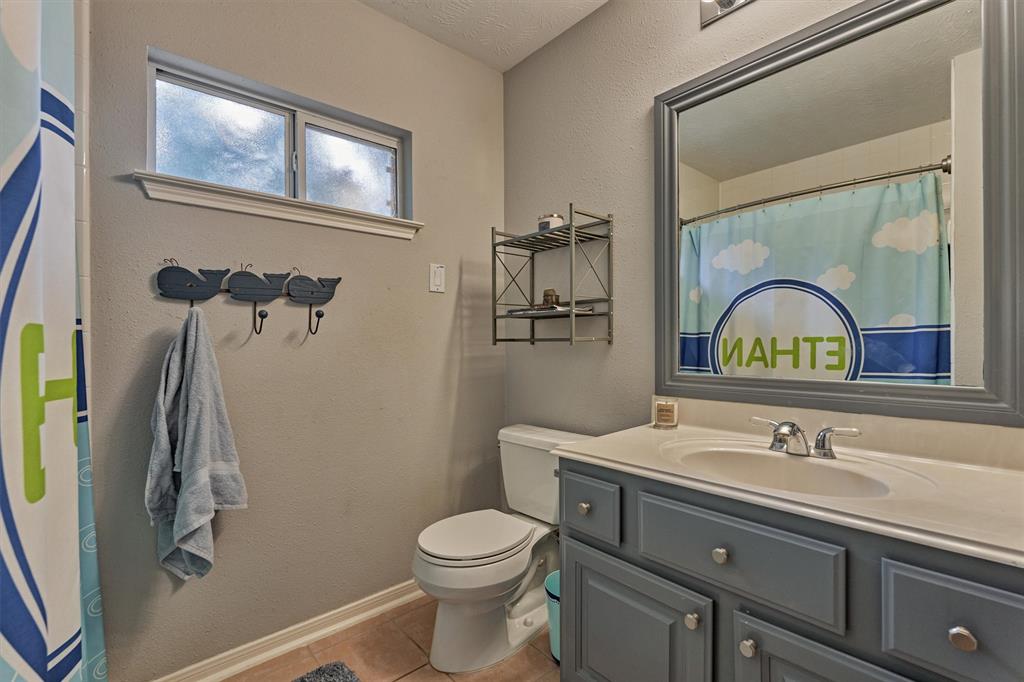 123 E Mirror Ridge Circle, Spring, Texas image 31