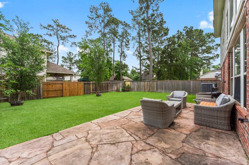 127 S Rocky Point Circle, Spring, Texas image 24