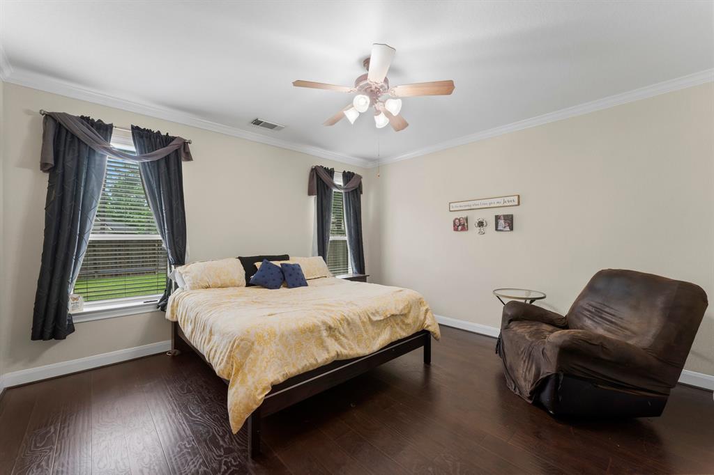 127 S Rocky Point Circle, Spring, Texas image 14