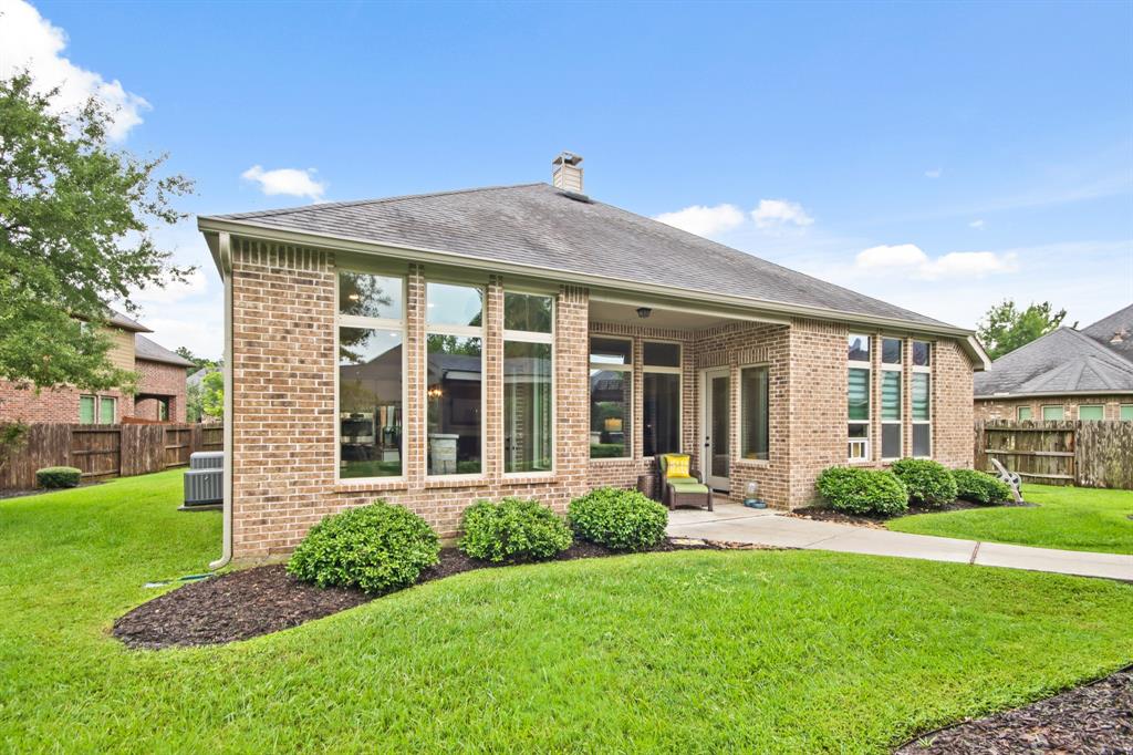 8307 Floating Heart Court, Conroe, Texas image 39