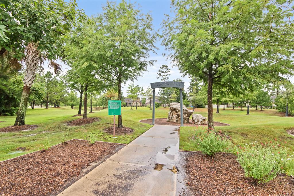8307 Floating Heart Court, Conroe, Texas image 46