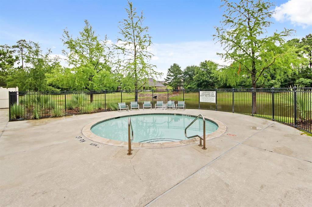 8307 Floating Heart Court, Conroe, Texas image 43