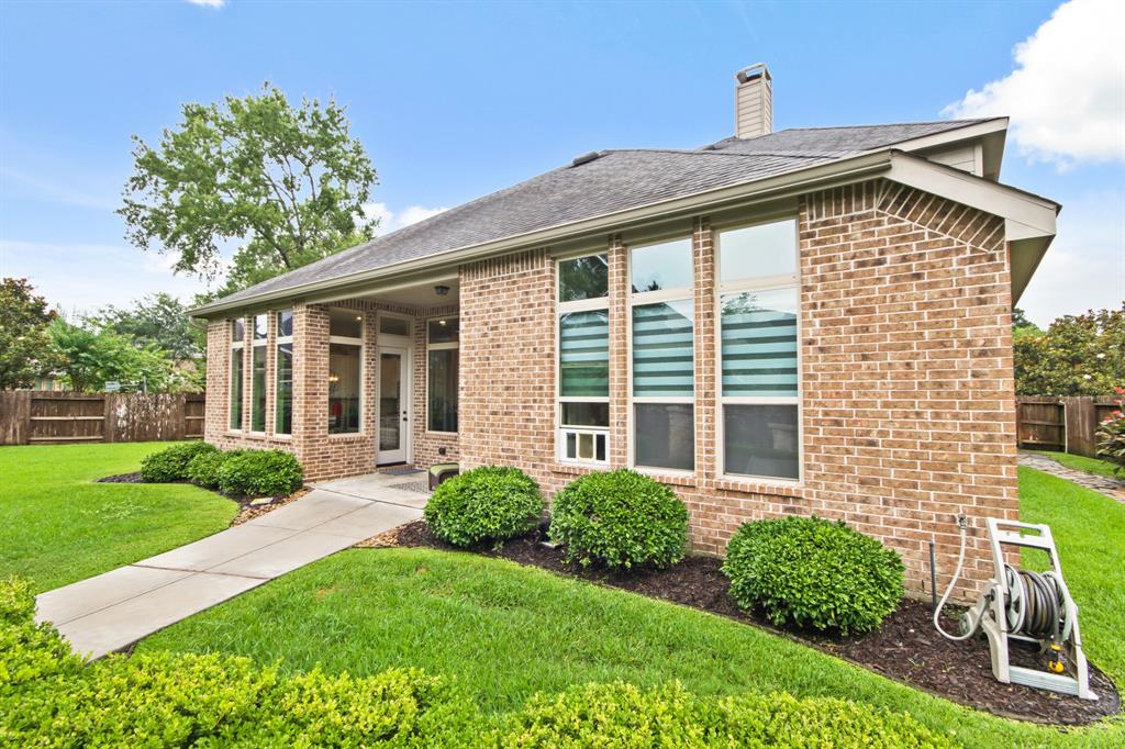 8307 Floating Heart Court, Conroe, Texas image 40