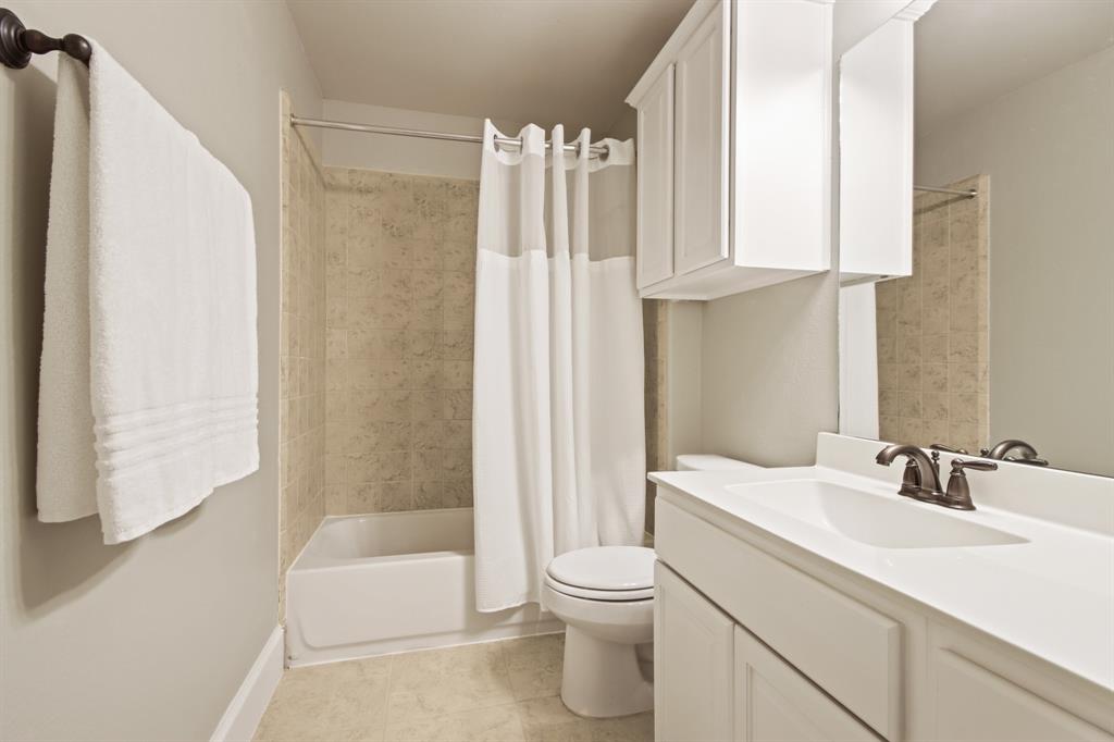 8307 Floating Heart Court, Conroe, Texas image 30