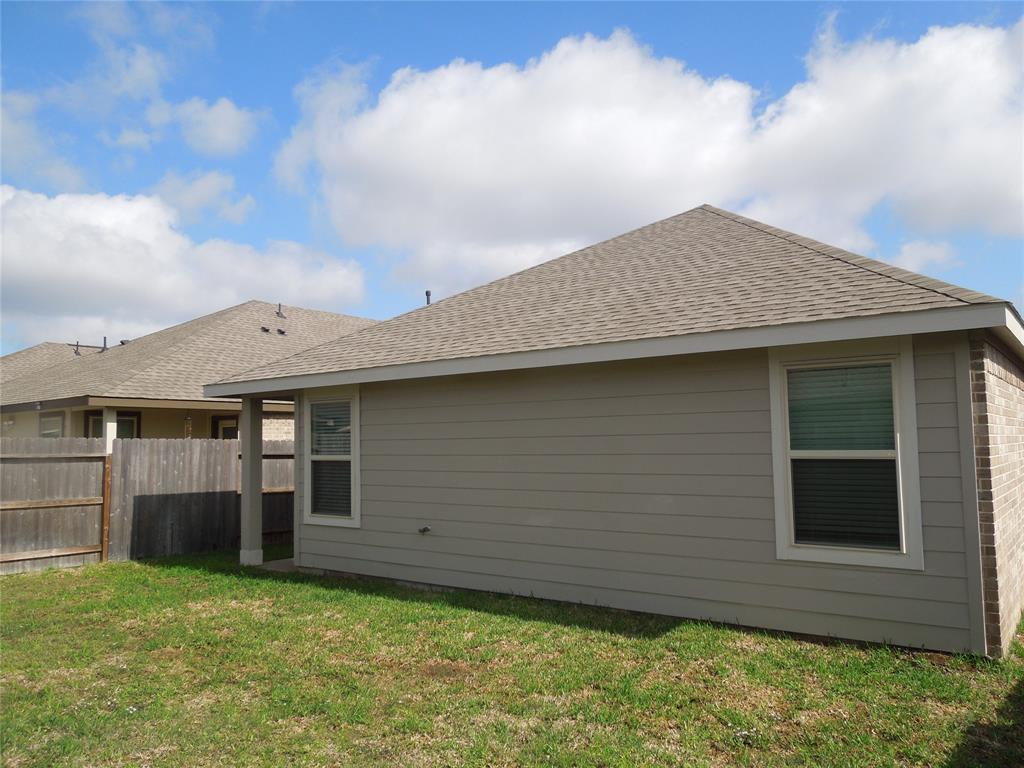 18415 Running Shadow Court, Hockley, Texas image 16