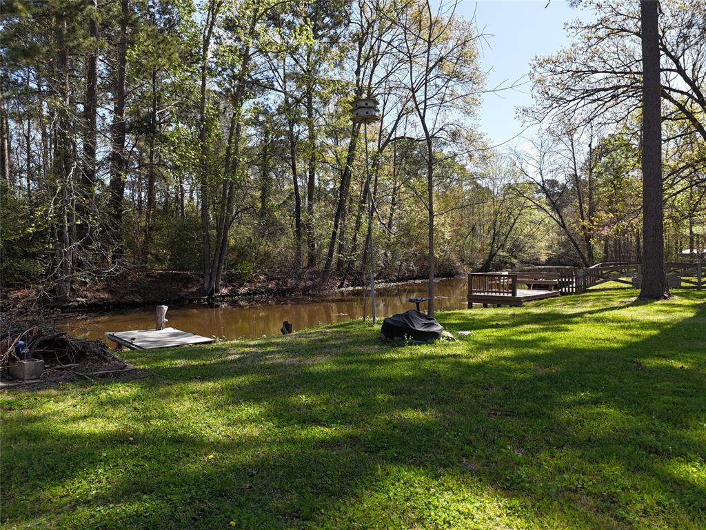 372 Creekside Drive, Onalaska, Texas image 26