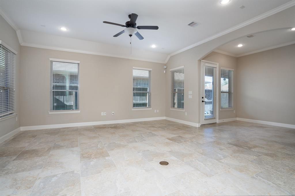 19226 Hamilton Hills Drive, Cypress, Texas image 4