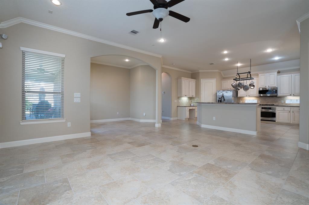 19226 Hamilton Hills Drive, Cypress, Texas image 7
