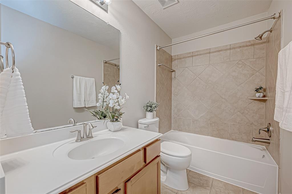 8231 Groveland Hills Drive, Cypress, Texas image 31