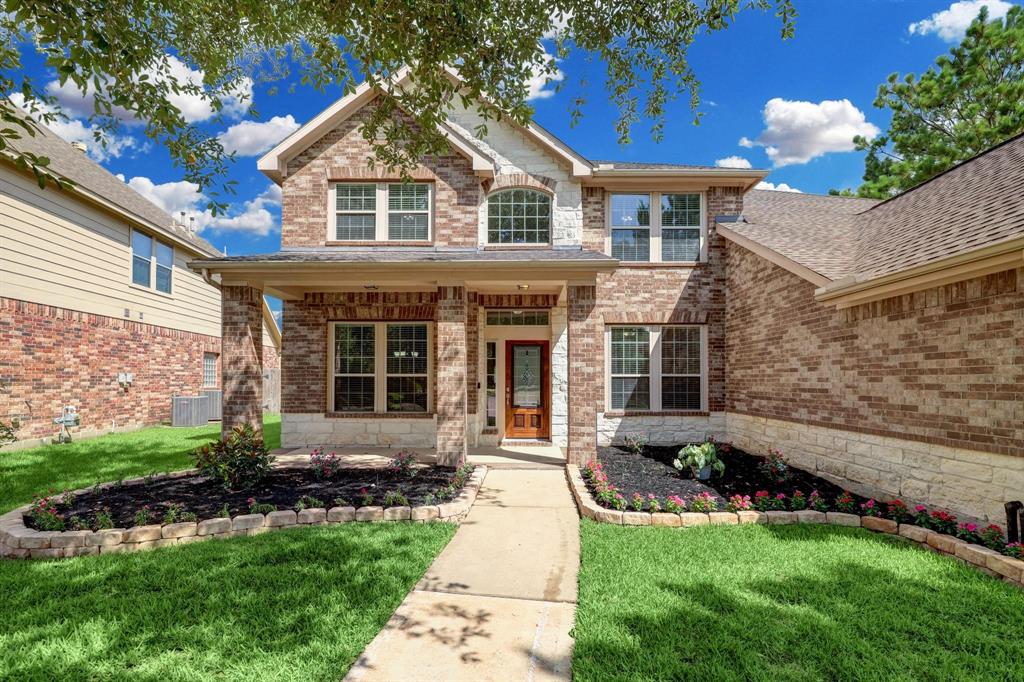 8231 Groveland Hills Drive, Cypress, Texas image 1