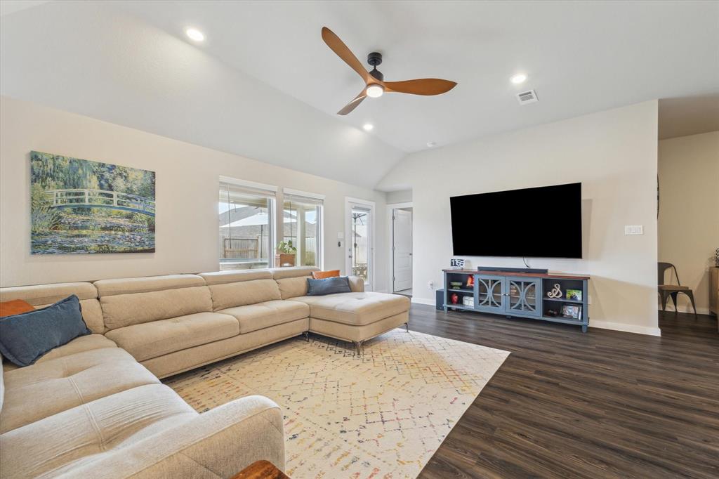 4731 Preservation Oaks Lane, Fresno, Texas image 8