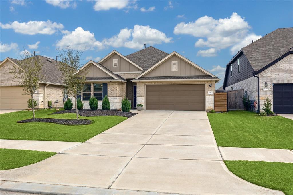 4731 Preservation Oaks Lane, Fresno, Texas image 1